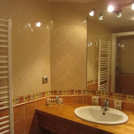 4 Pers 3 étoiles Proximité Et Remontées Le Praz - Arrayanes * Courchevel